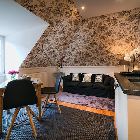 Canalside House - Luxury Guesthouse ブルージュ エクステリア 写真