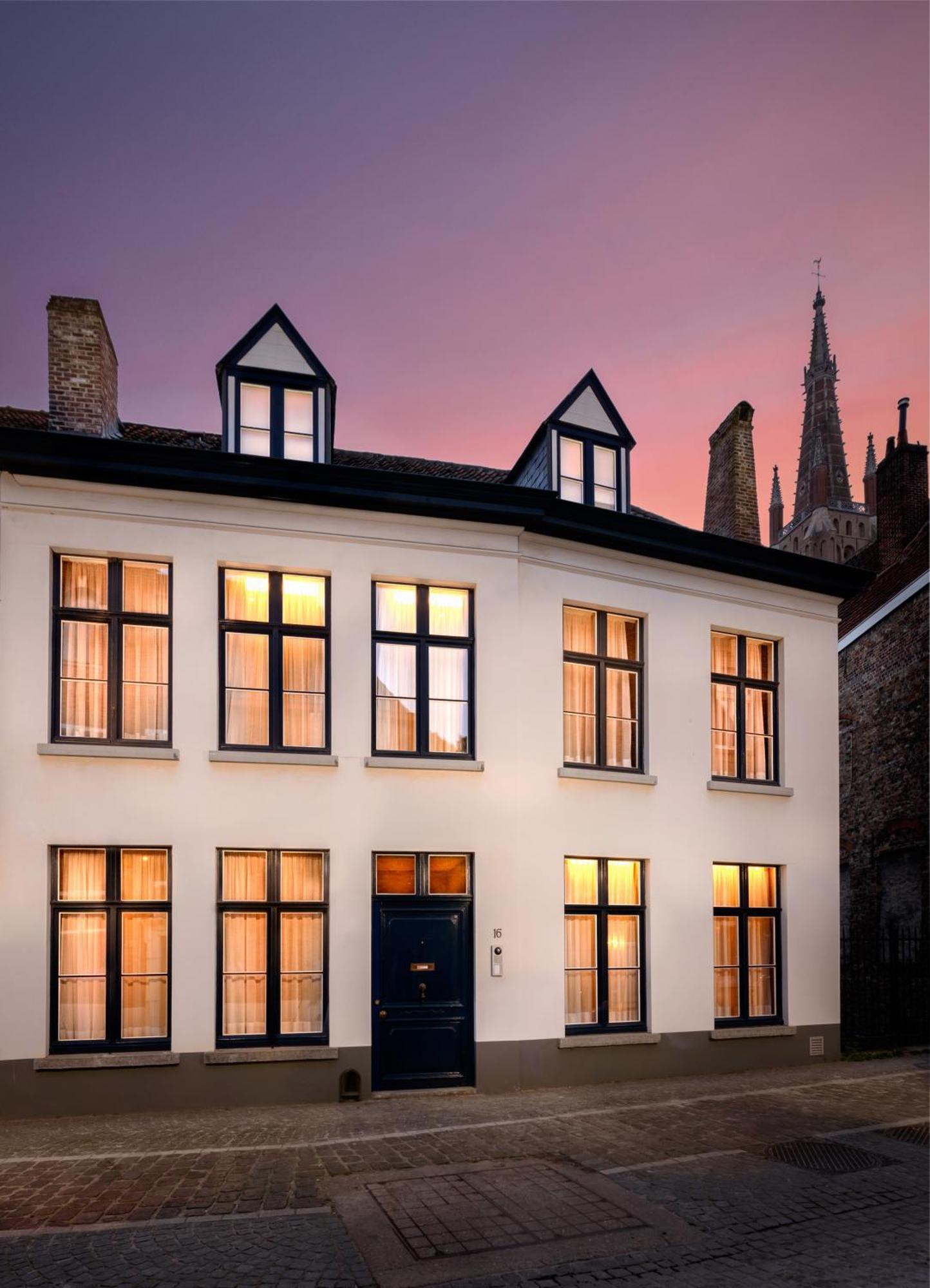Canalside House - Luxury Guesthouse ブルージュ エクステリア 写真